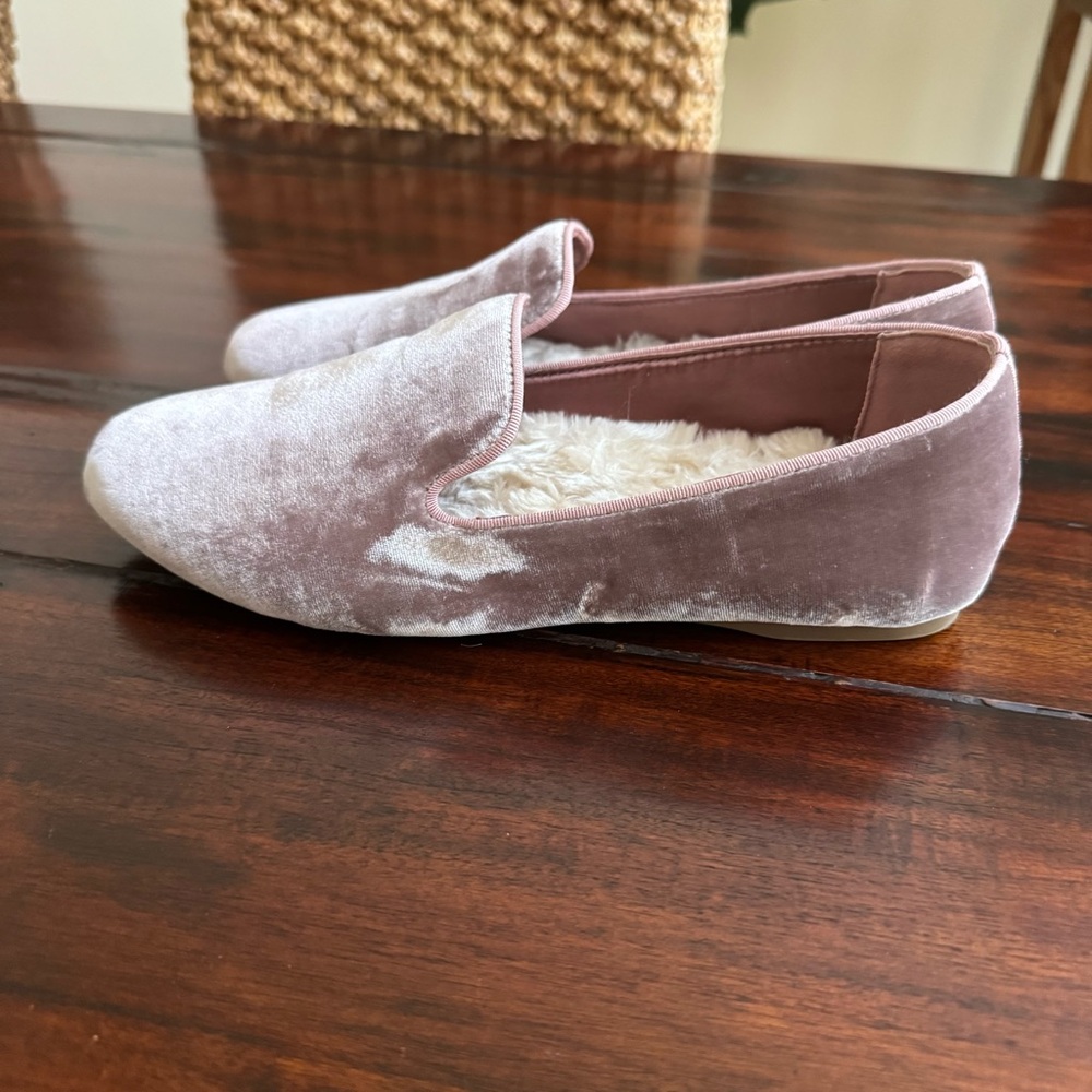 Birdies The Starling Faux Fur Antique Rose 8 - Picture 2 of 6